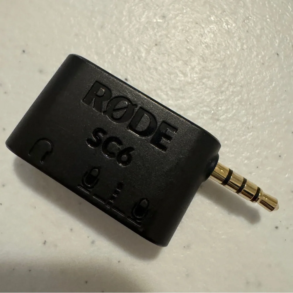 Rode SC6 Dual TRRS Input and Headphone Output for Smartphones